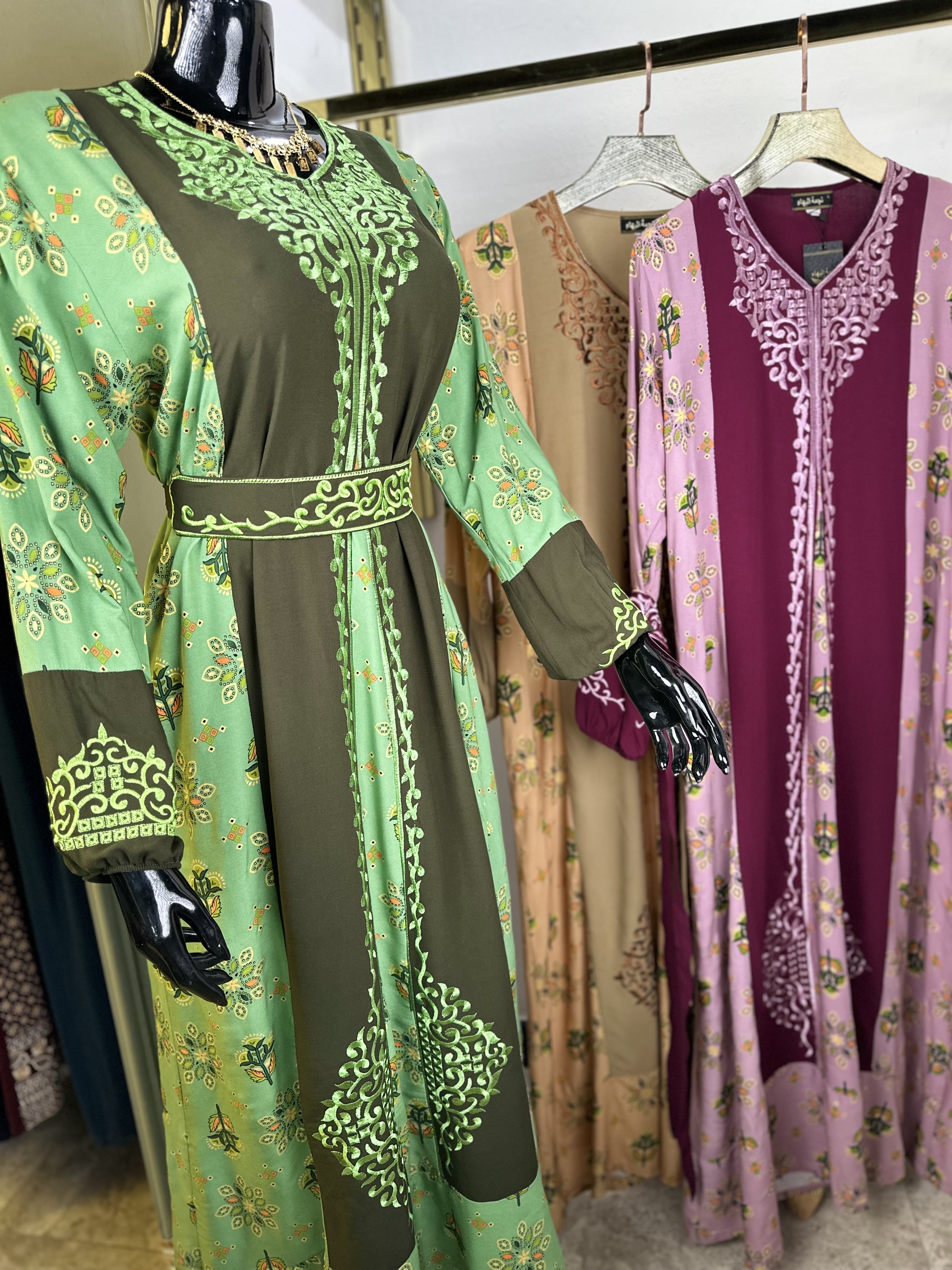 دشداشه طويل  - alternate view